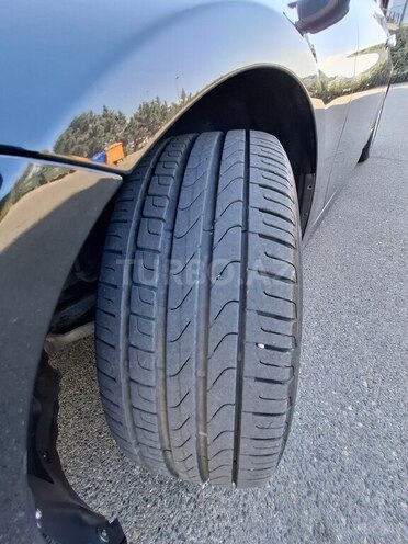BMW 330-5