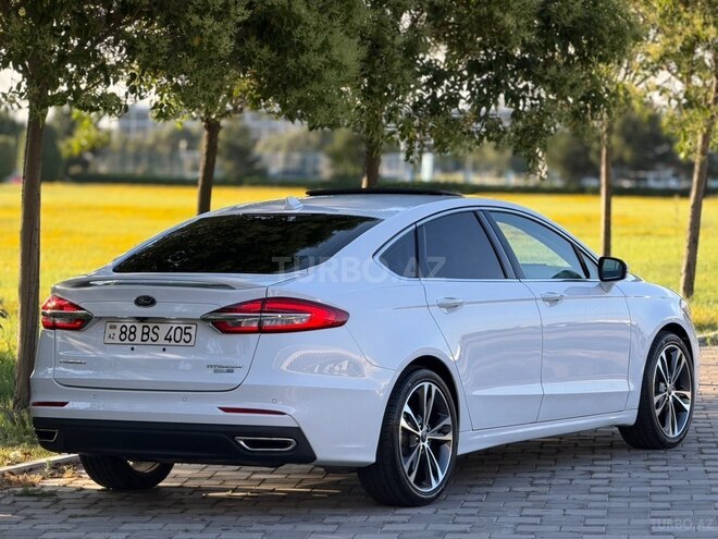 Ford Fusion (North America)-5