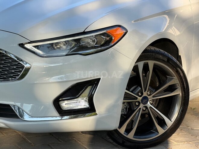 Ford Fusion (North America)-12