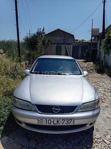 Opel Vectra-9