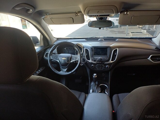 Chevrolet Equinox-8