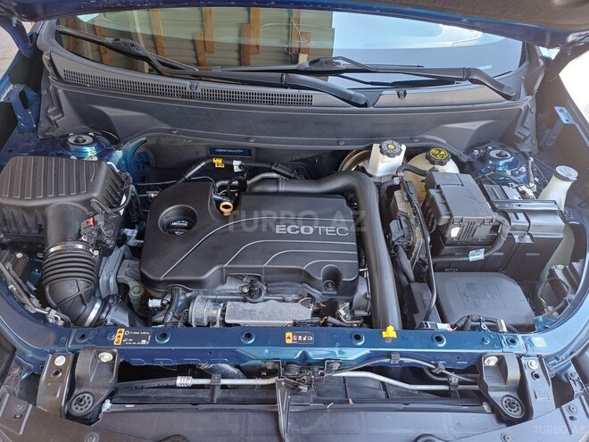 Chevrolet Equinox-12
