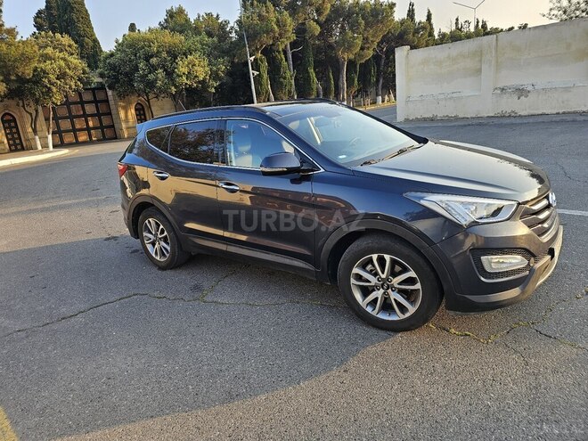 Hyundai Santa Fe-5