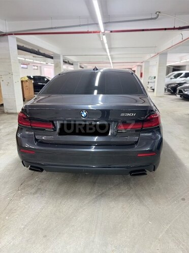 BMW 530-5