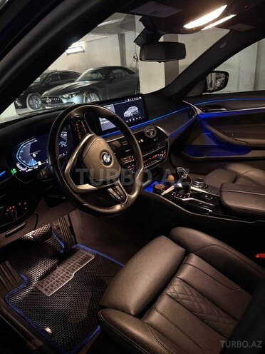 BMW 530-10