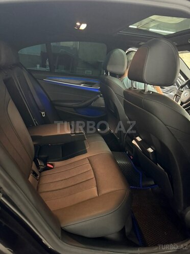 BMW 530-9