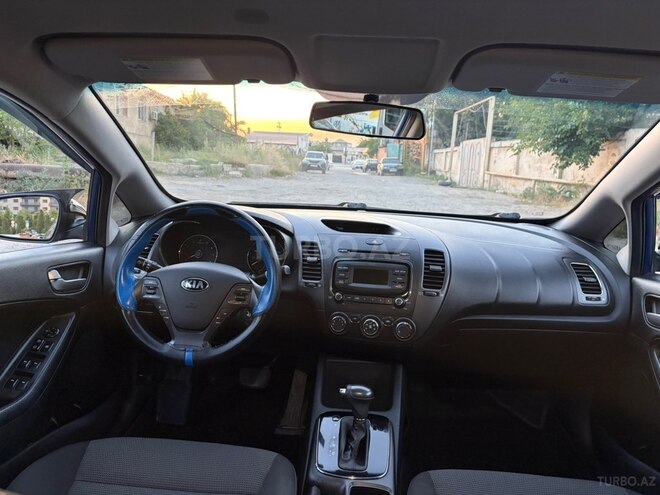 Kia Forte-11