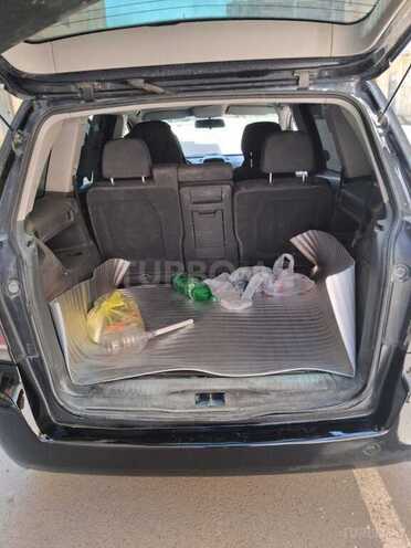 Opel Zafira-13