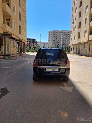 Opel Zafira-16