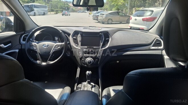 Hyundai Santa Fe-4