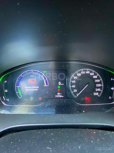 Honda Insight-9
