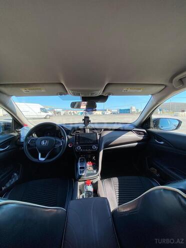 Honda Insight-6