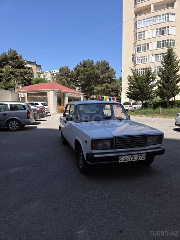 LADA (VAZ) 2107-2