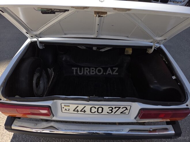 LADA (VAZ) 2107-10