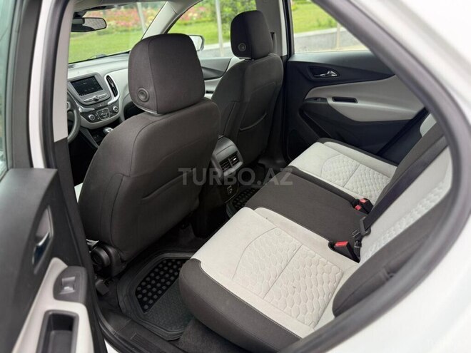 Chevrolet Equinox-11