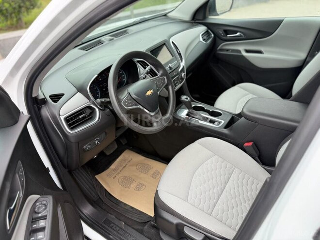 Chevrolet Equinox-12