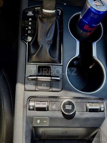Kia K5-16