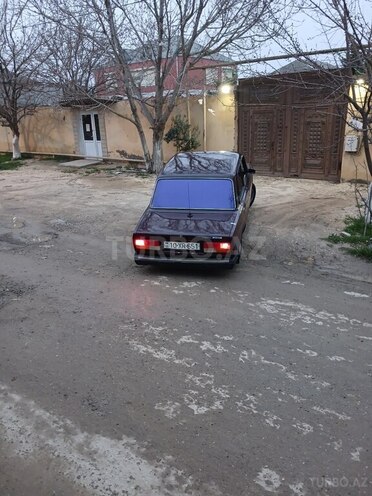 LADA (VAZ) 2107-2