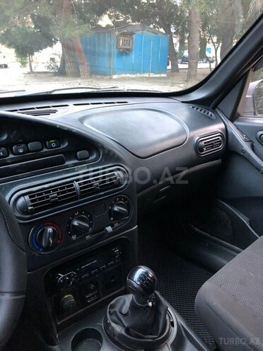 Chevrolet Niva-6