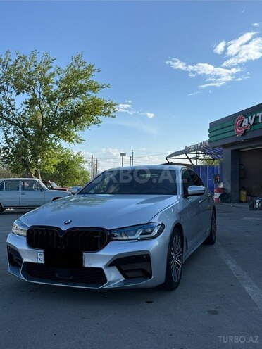 BMW 530-9