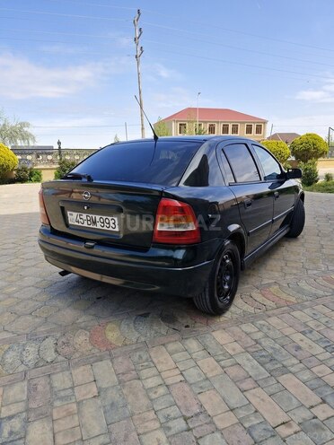 Opel Astra-12