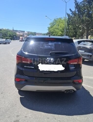Hyundai Santa Fe-10