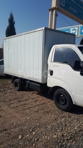 Kia K2700-4