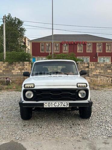 LADA (VAZ) Niva-1