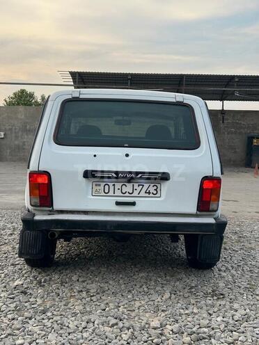 LADA (VAZ) Niva-6