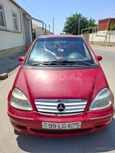 Mercedes A 160-1