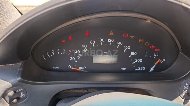 Mercedes A 160-18