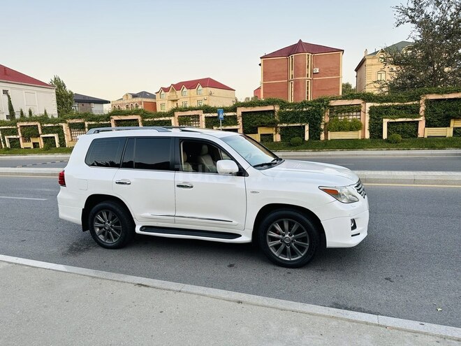 Lexus LX 570-8