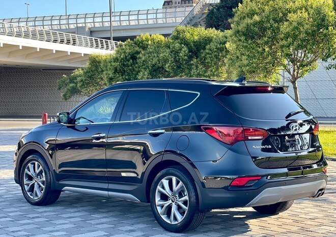 Hyundai Santa Fe-17