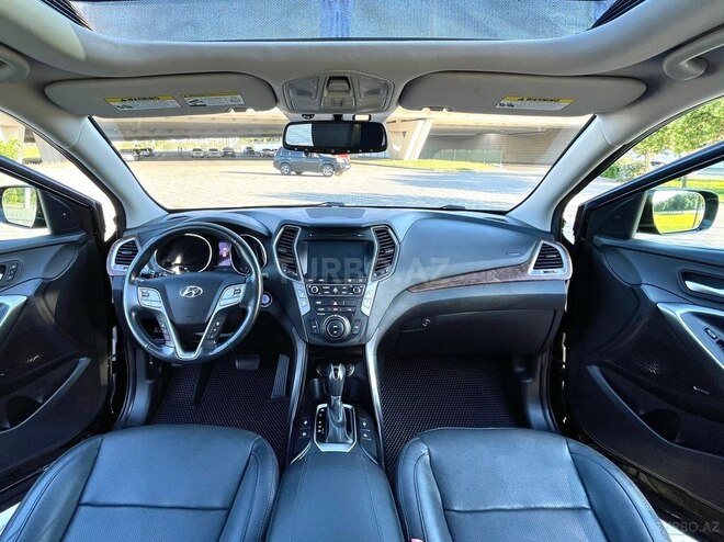 Hyundai Santa Fe-12