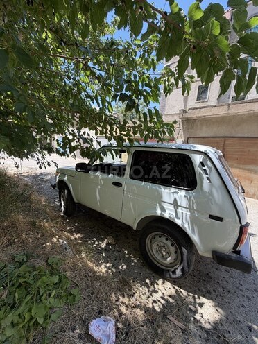LADA (VAZ) Niva-2