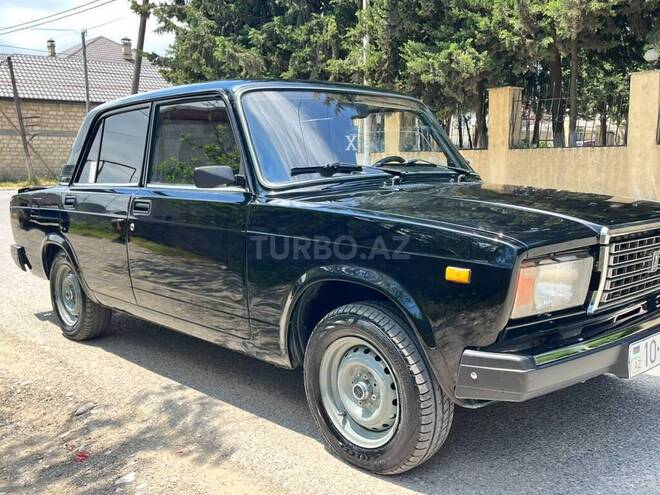 LADA (VAZ) 2107-4