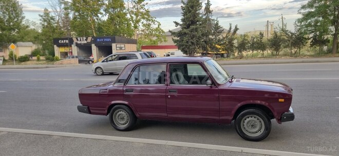LADA (VAZ) 2107-10