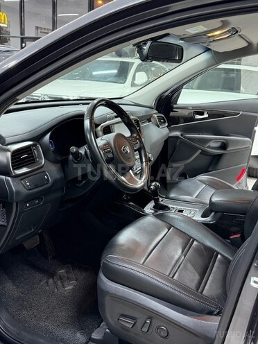 Kia Sorento-22