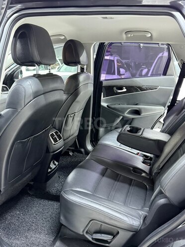 Kia Sorento-28