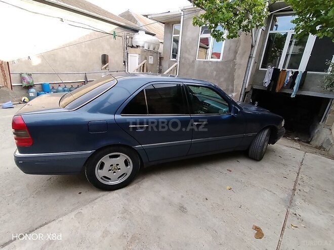 Mercedes C 180-4