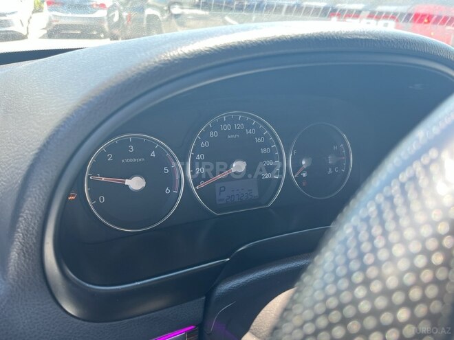 Hyundai Santa Fe-7