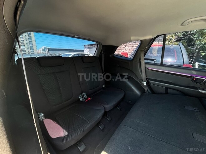 Hyundai Santa Fe-20