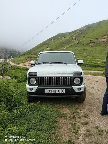 LADA (VAZ) Niva-1