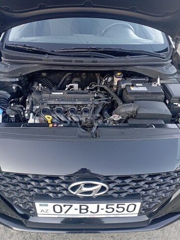 Hyundai Accent-2