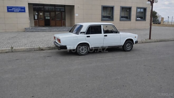 LADA (VAZ) 2107-3
