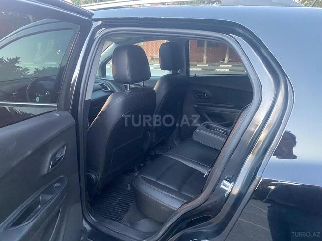 Chevrolet Trax-12