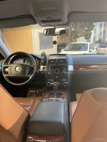Volkswagen Touareg-6