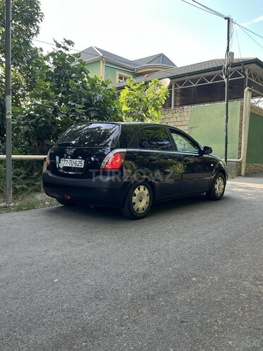 Kia Rio-3