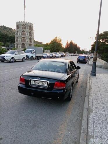 Hyundai Sonata-2