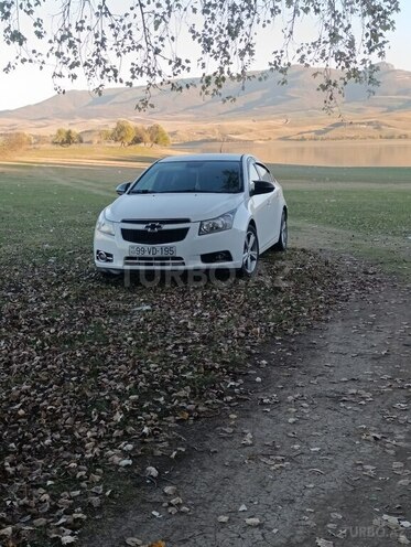 Chevrolet Cruze-1